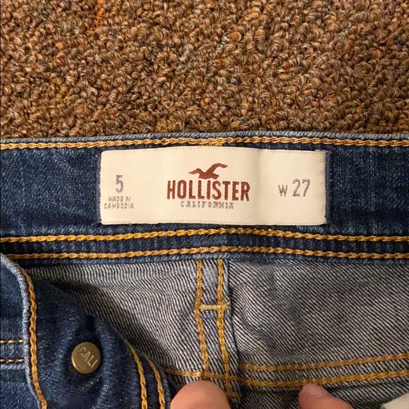 Shorts - Picture 3 of 3